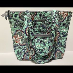 Vera Bradley Fan Flowers Pattern Zip Tote Bag Teal Blue Green